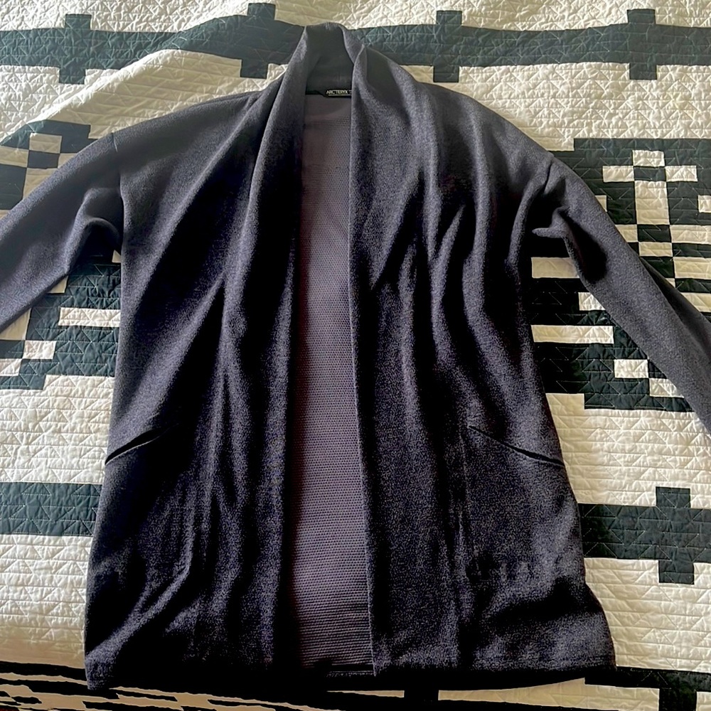 Arcteryx medium women’s dark gray cardigan hardly worn